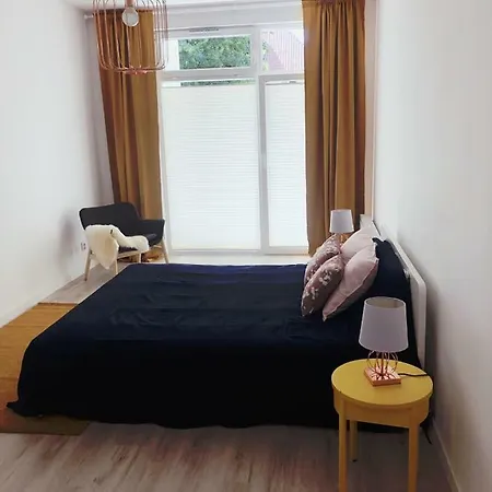 Lägenhet Kolorowy Przy Plazy